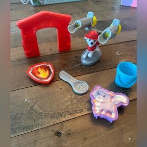 Paw Patrol Play-Doh Action Set with Red and Blue Accessories -Discontinued